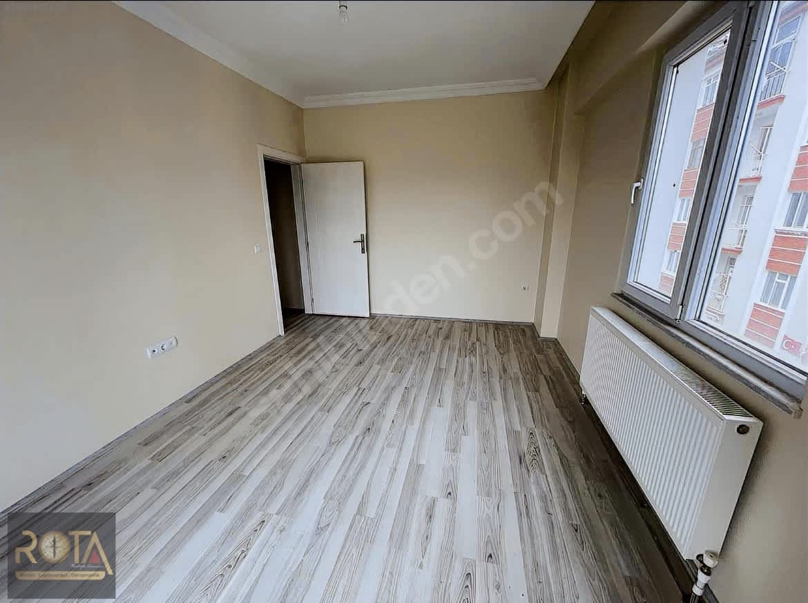 ROTA EMLAKTAN DUBLEX DAİRE SATILIKTIR. — Çarşı Merkeze Yakın, fotoğraf 18 / 33