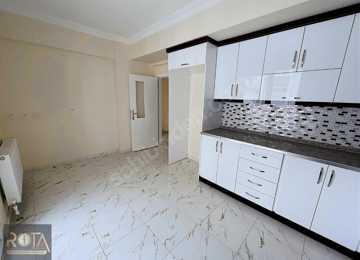 ROTA EMLAKTAN DUBLEX DAİRE SATILIKTIR. — Çarşı Merkeze Yakın, fotoğraf 22 / 33