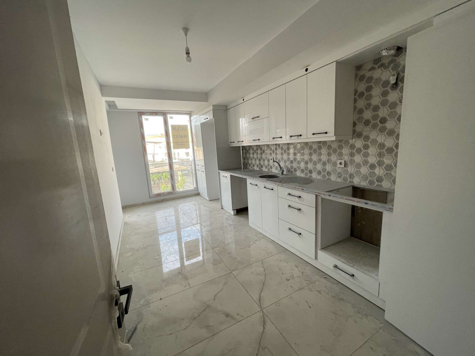 ROTA EMLAKTAN 3+1 ARA KAT DAİRE SATILIKTIR. — Çarşı Merkeze Yakın, fotoğraf 4 / 23