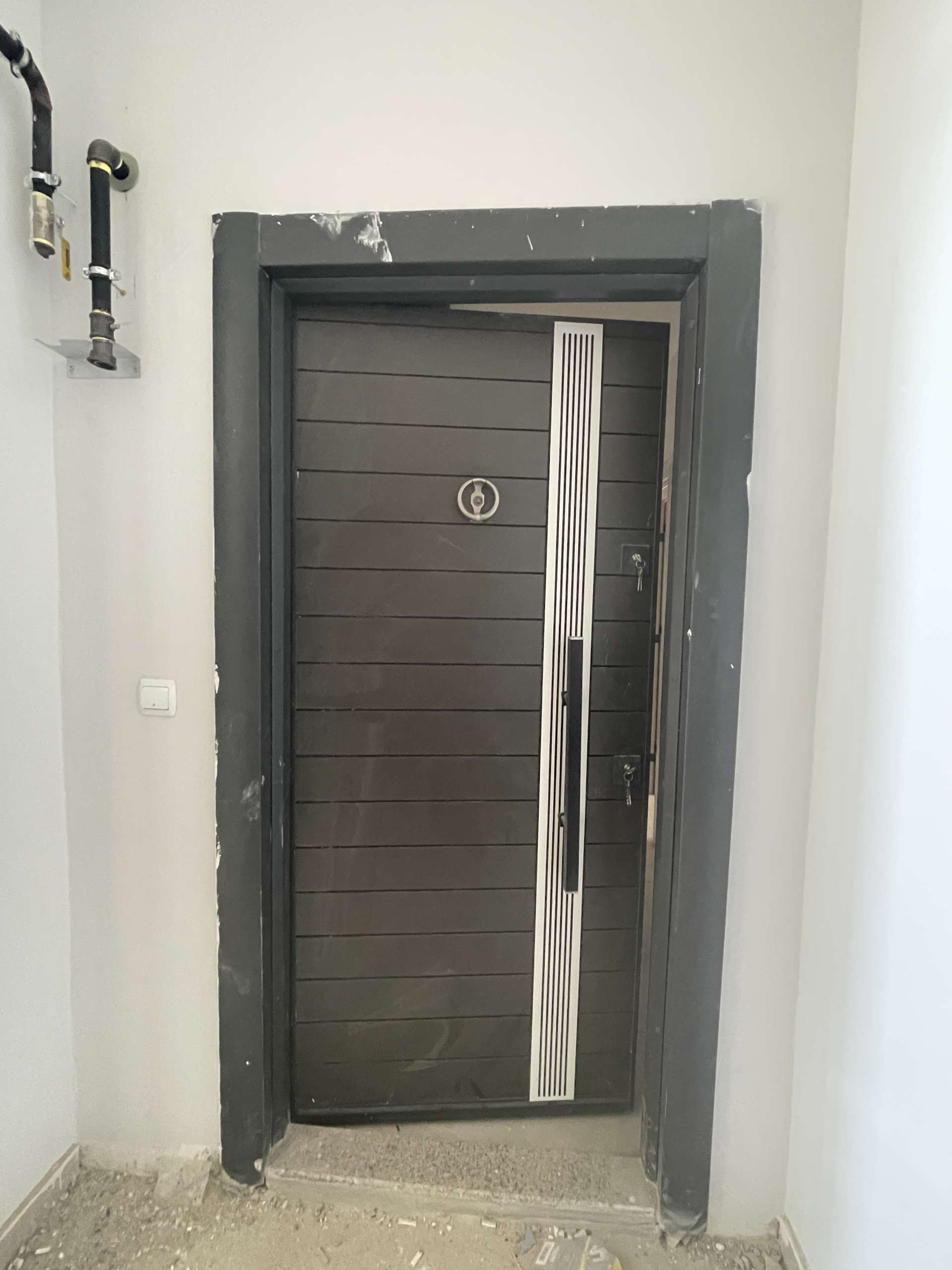 ROTA EMLAKTAN 3+1 ARA KAT DAİRE SATILIKTIR. — Çarşı Merkeze Yakın, fotoğraf 1 / 23