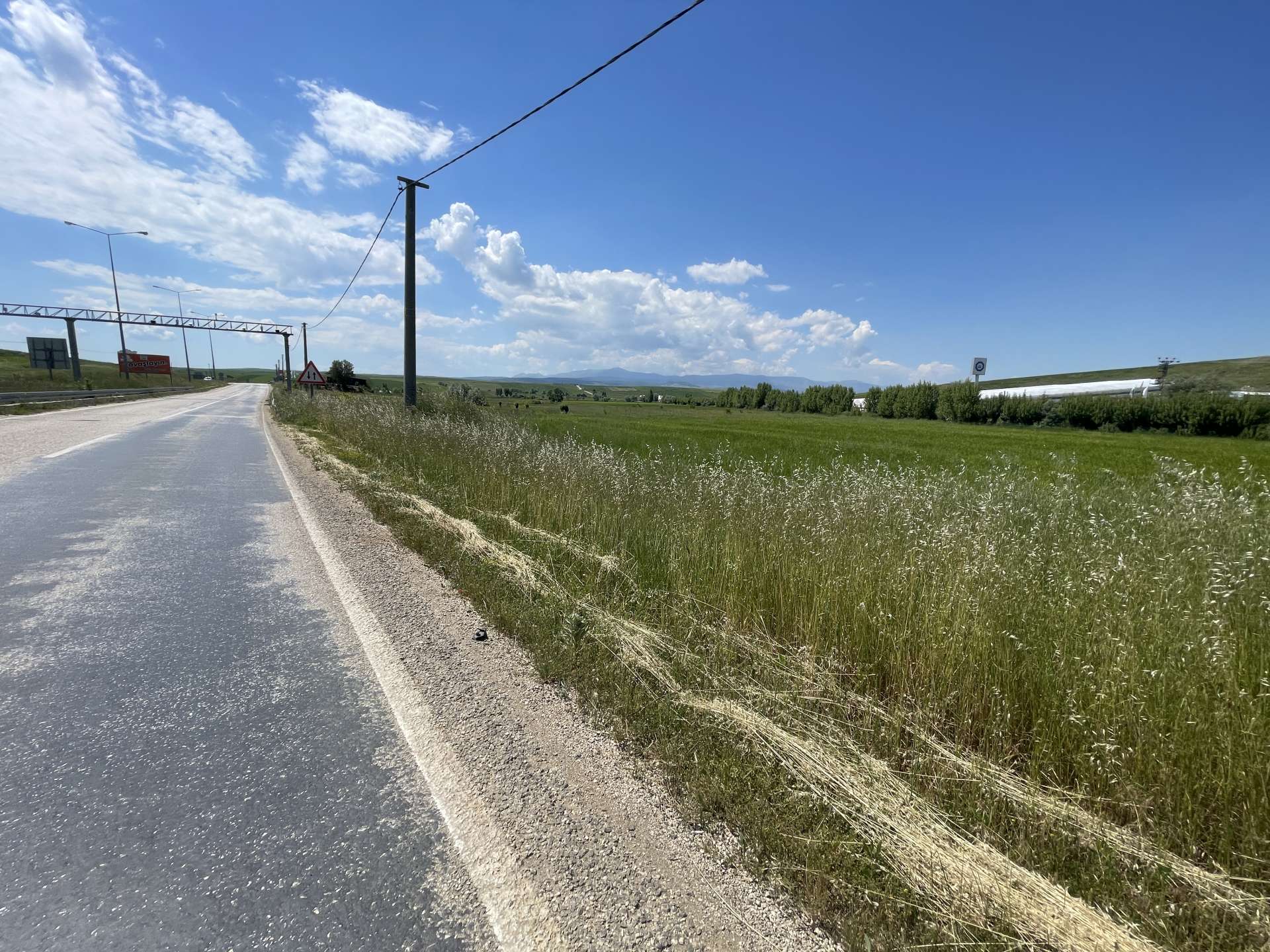 ROTA EMLAKTAN KONYA YOLU ÜZERİNDE ARSA SATILIKTIR. — KONYA YOLU ÜZERİ YENİ SANAYİYE 800 M., fotoğraf 5 / 7