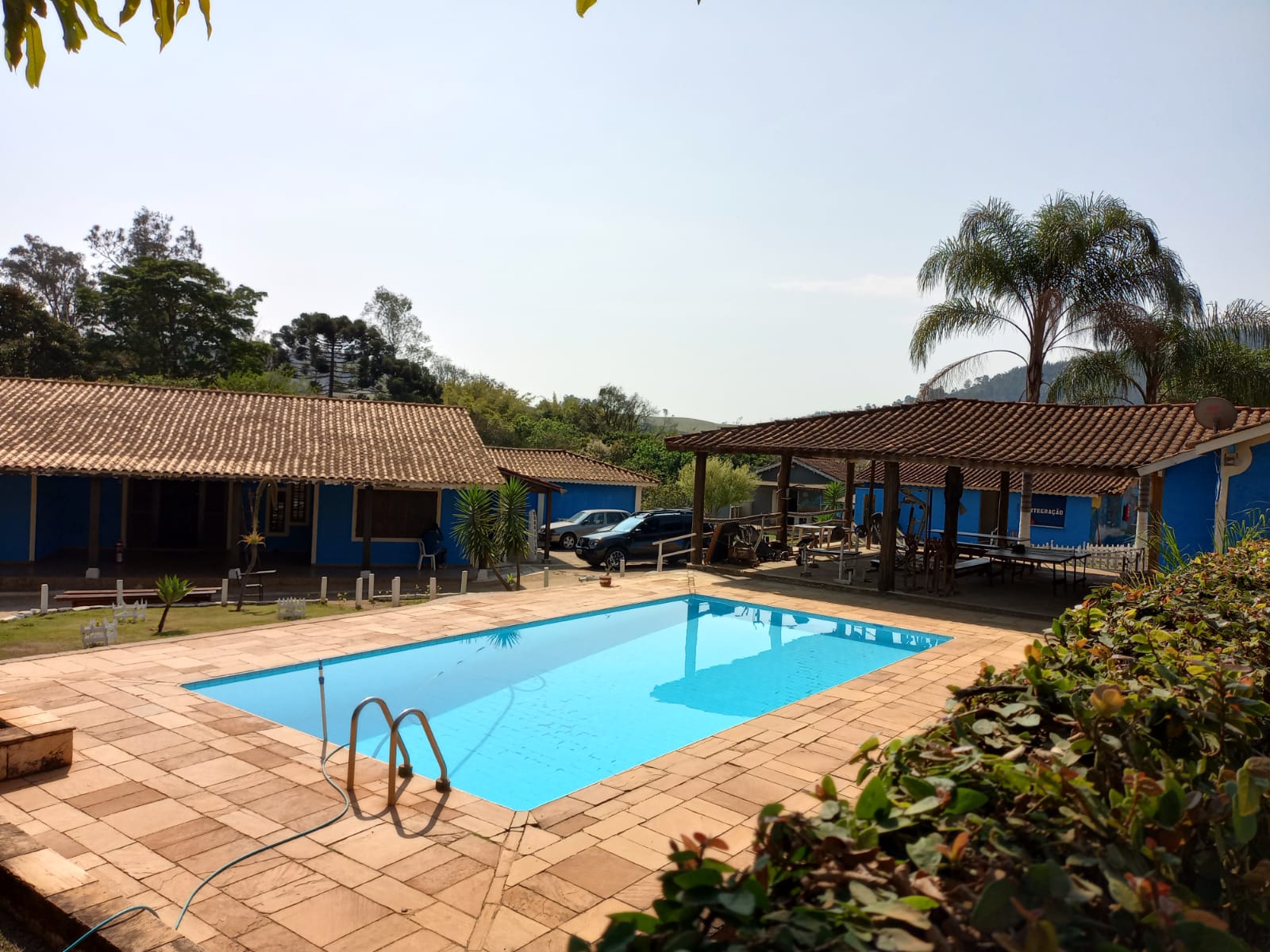 Piscina terapêutica da clínica