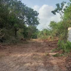 Terreno de 1,600 m² en Los Llanos de Juan Dolio a 400 m de la Autovía del Este