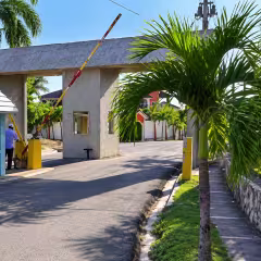 Solar para construcción residencial - Urbanización Paraíso del Caribe