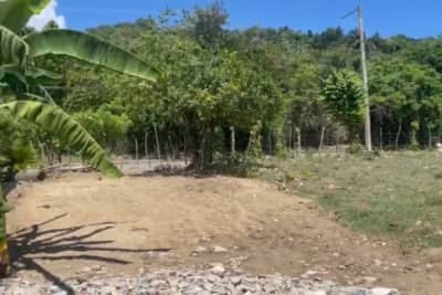 SOLAR EN LOMAS BAJITAS, SOSÚA