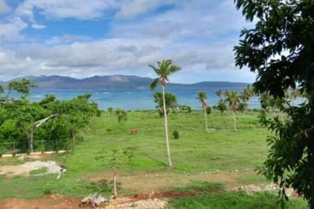 SOLARES EN LAS GALERAS, SAMANÁ