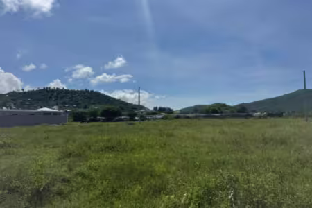 SOLARES EN PADRE LAS CASAS, STO. DGO.