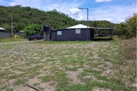 Finca en venta en San José de Ocoa con aguacates en producción