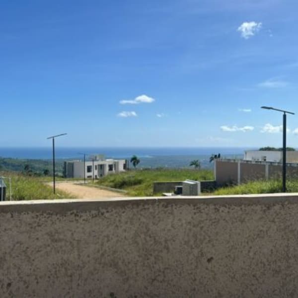 SOLARES EN EL CUPEY, PTO. PTA.