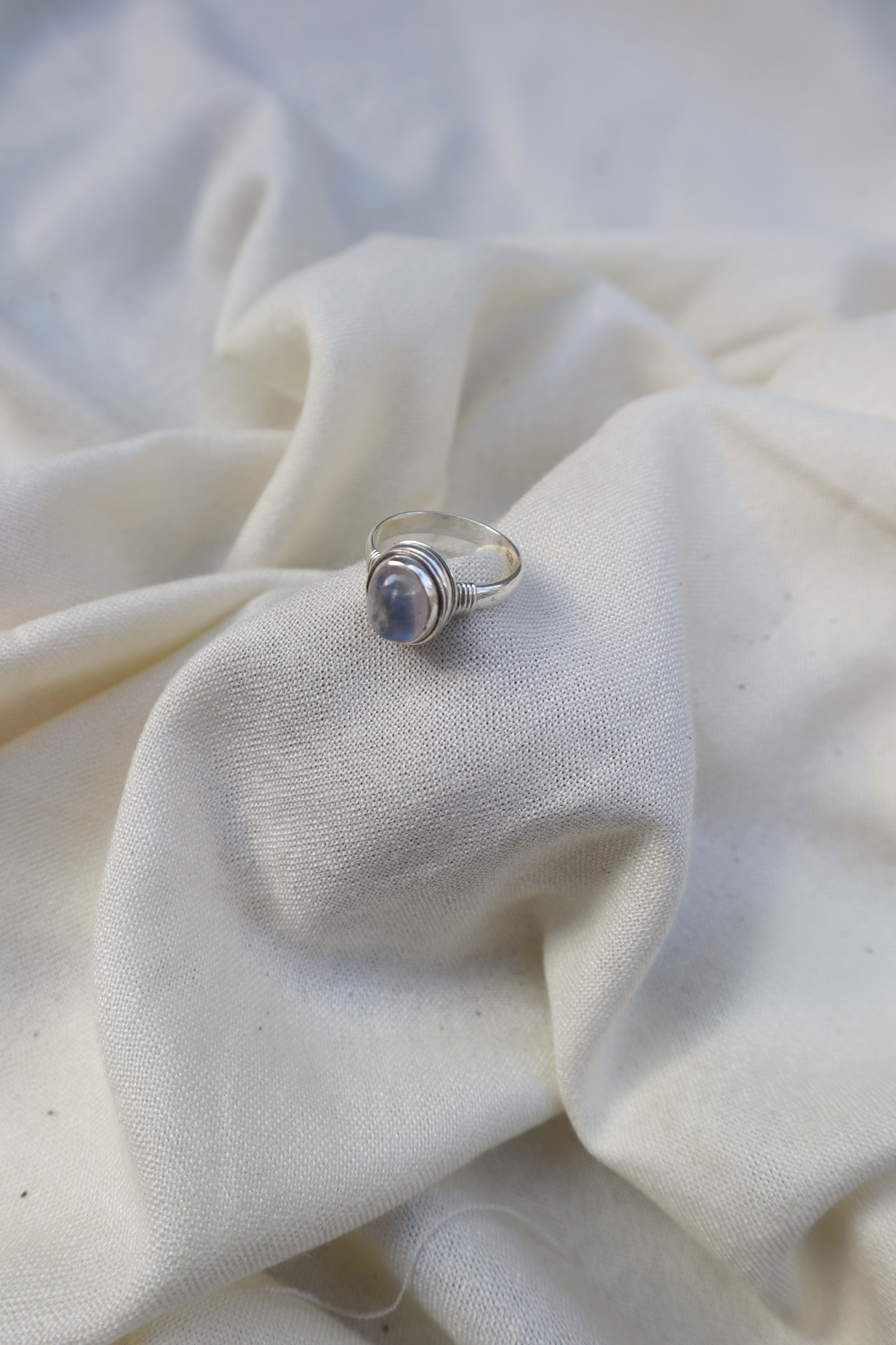 Silver Rainbow Moonstone 4