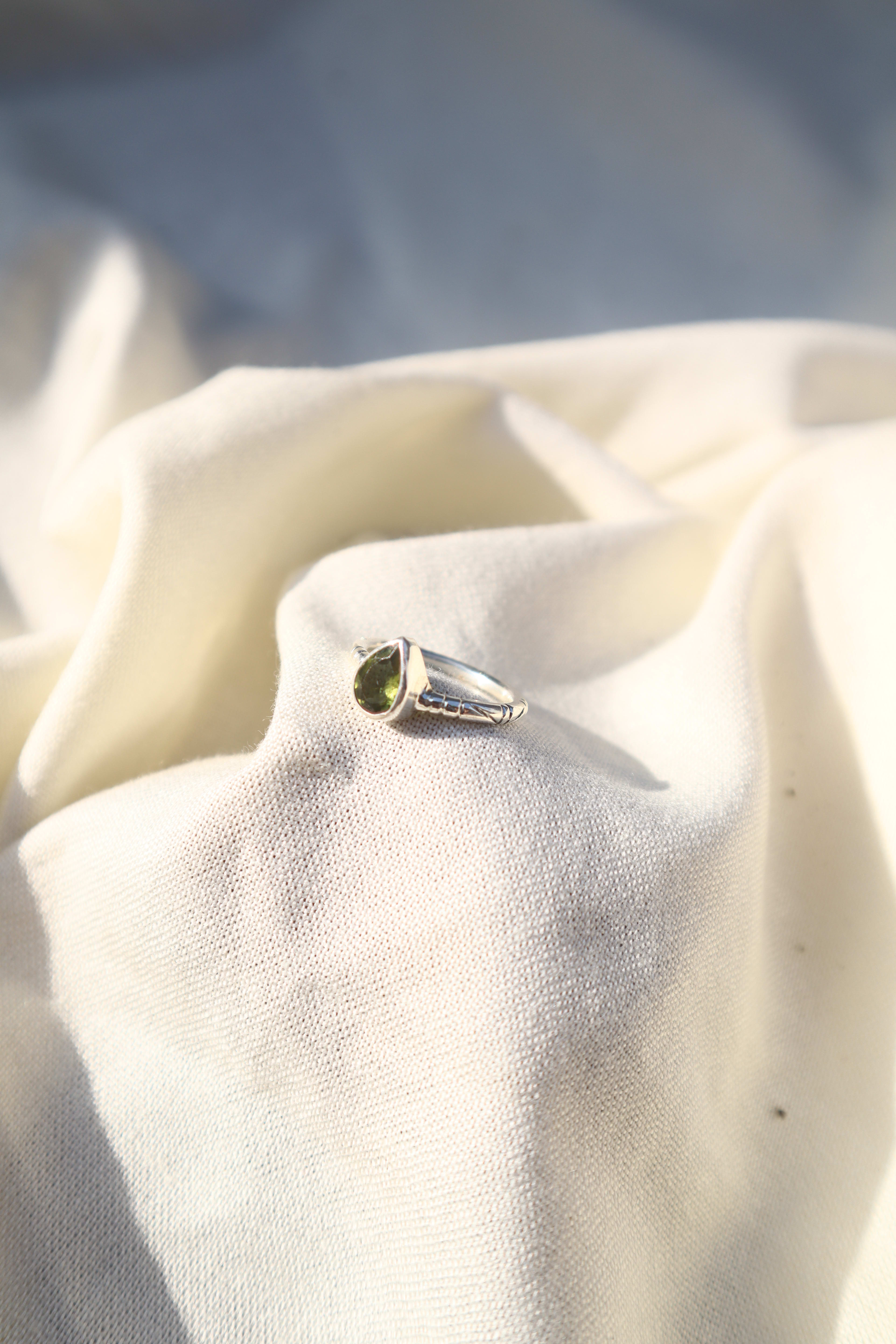 Silver Peridot ring