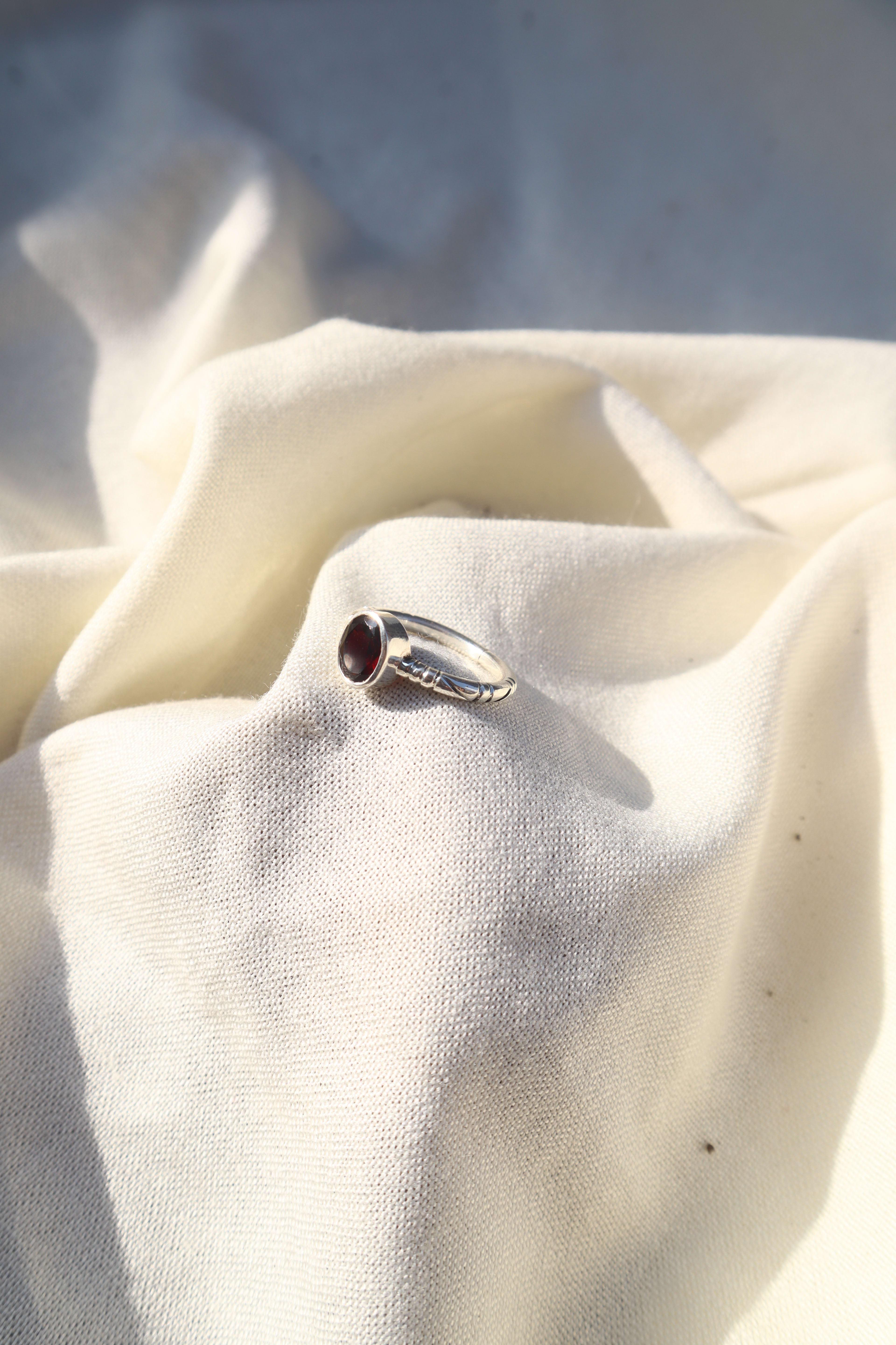 Silver Garnet ring 2