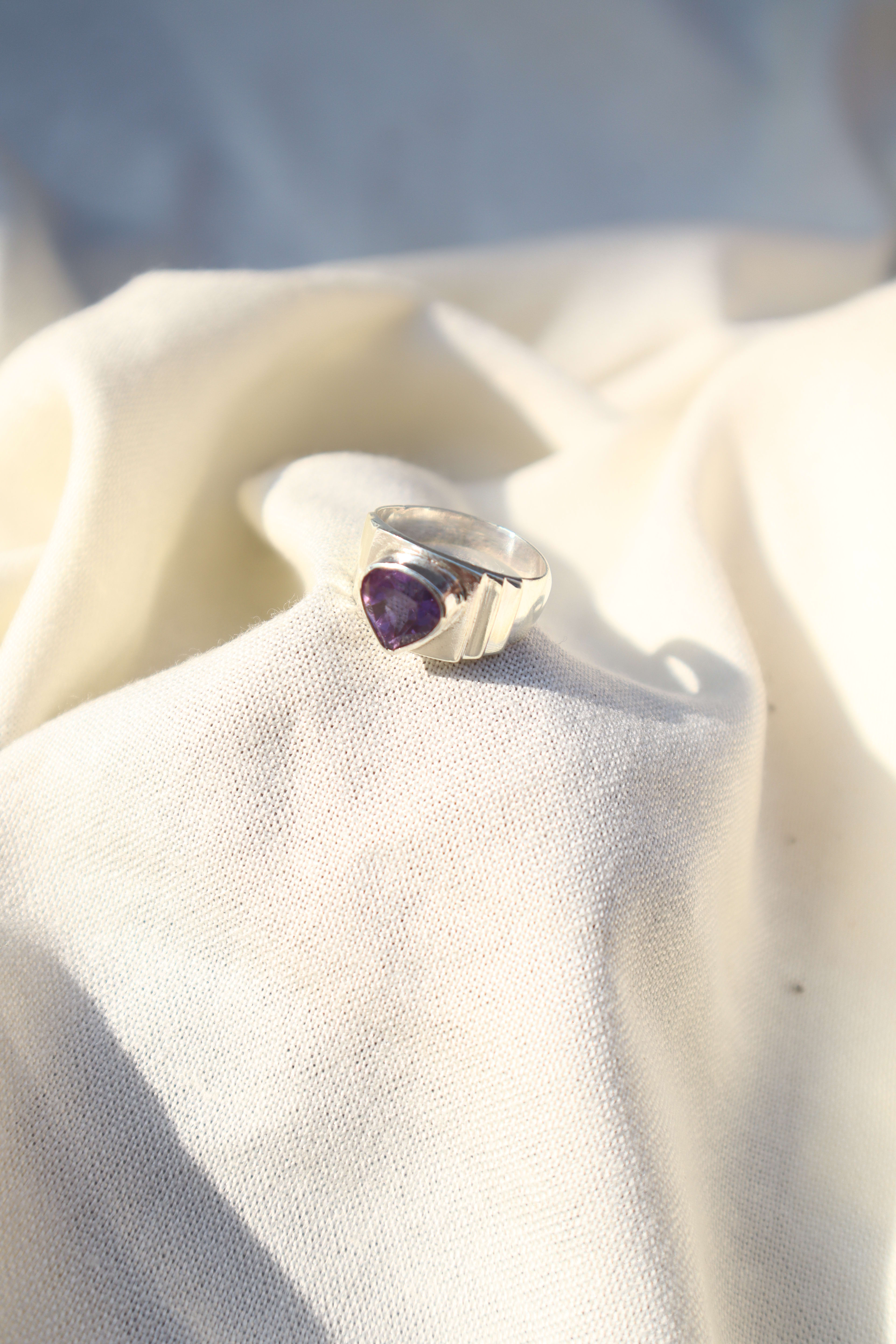 Silver Heart Amethyst ring