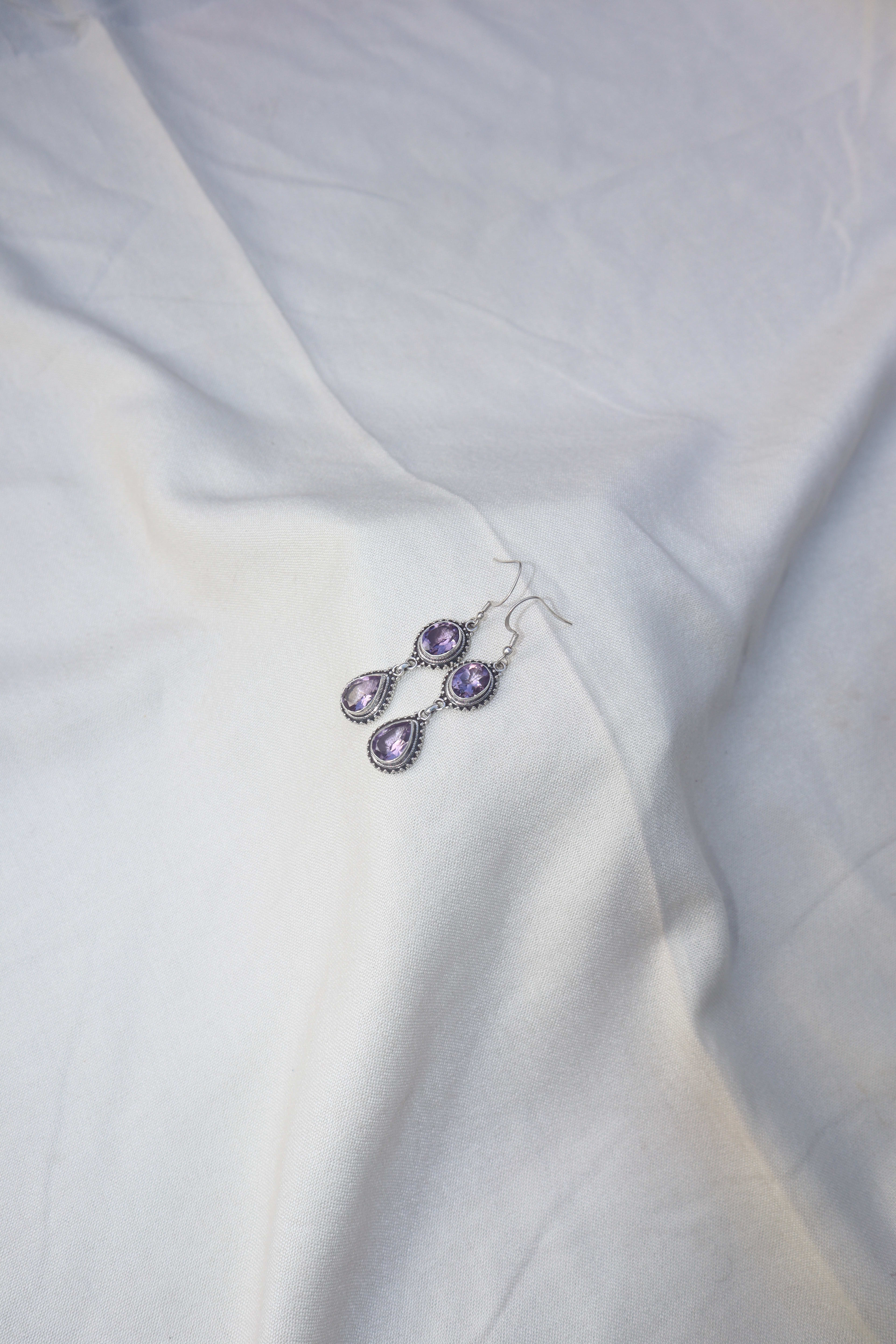 Silver Amethyst dangle earrings