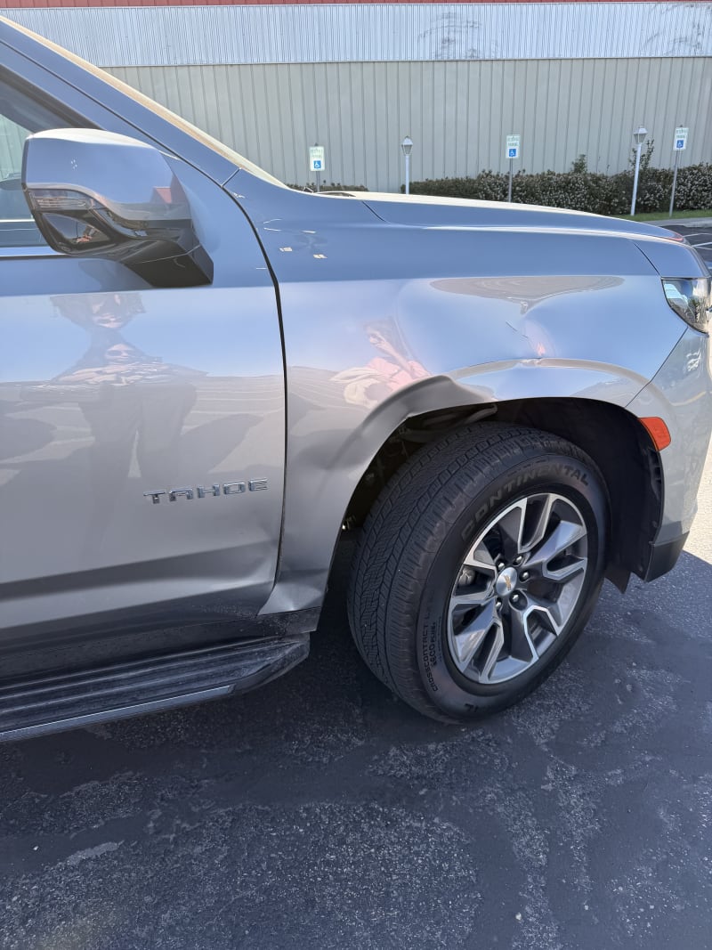 Chevy Tahoe before collision repair – Cam Collision New Braunfels TX