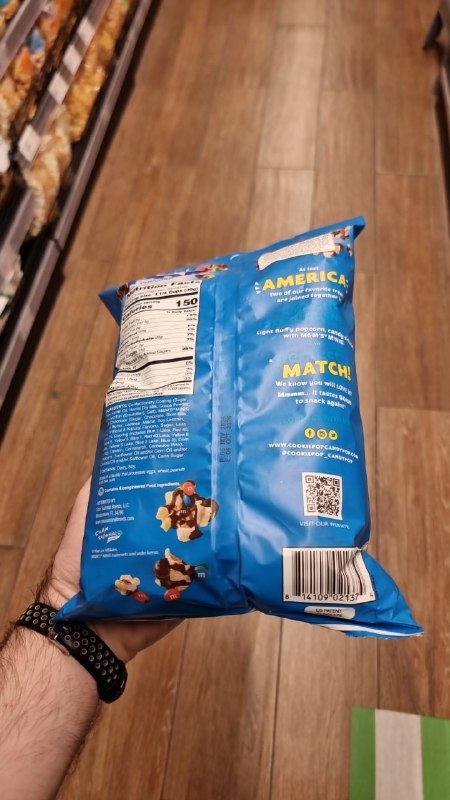 Popcorn with M&M's Minis