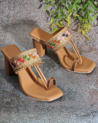 traditional heel sandals