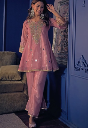 Silk Blend Kurti Pant Dupatta Set