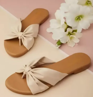 flat women sandals