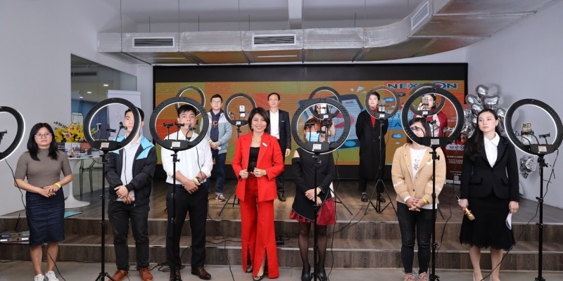 Khóa Học Bậc Thầy Livestream