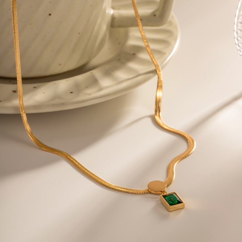Collier Minuit En Emeraude 2