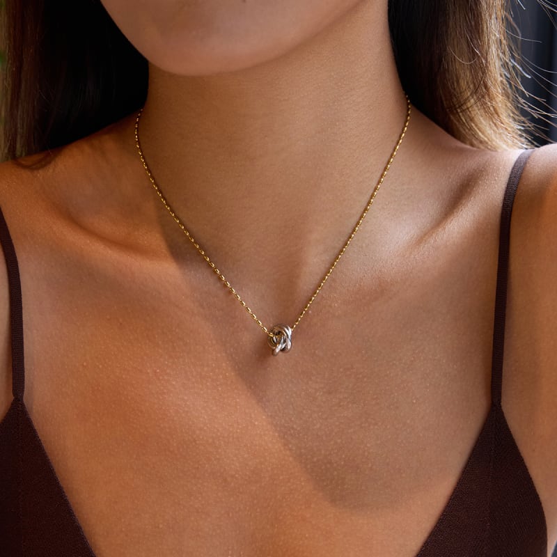 Collier Entrelace D'Infinie