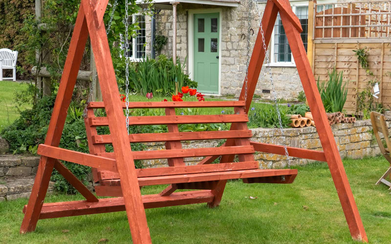 Dave Brown Airbnb — cottage exterior, Yeovil
