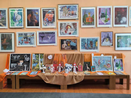 Выставка работ юных художников