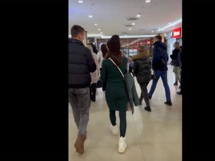 В Твери в ТЦ РИО эвакуировали посетителей из-за ложной тревоги