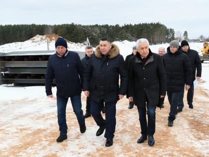 Губернатор Игорь Руденя и депутат Госдумы РФ Владимир Васильев проинспектировали ход строительства Западного моста в Твери