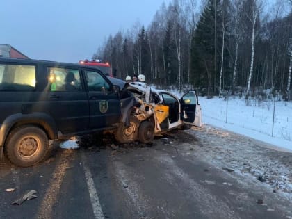Один человек погиб и еще один пострадал в ДТП на трассе М9 в Зубцовском районе