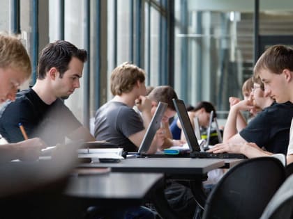 Деньги вперёд: студенты хотят обрести финансовую независимость до окончания обучения