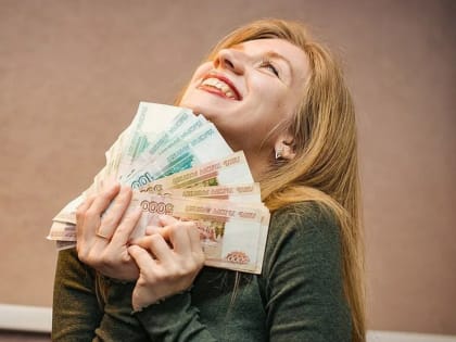 В Тверской области за год зарплаты выросли почти на 7000 рублей, что меньше ожидаемого на пять тысяч