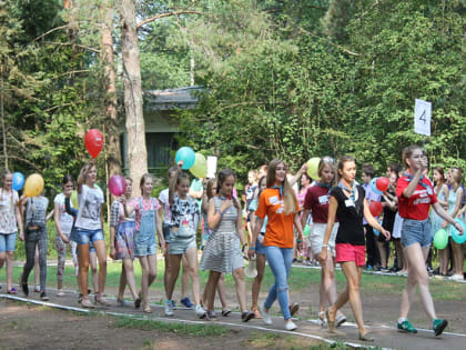 Через неделю начнется бронирование путевок в детские оздоровительные лагеря