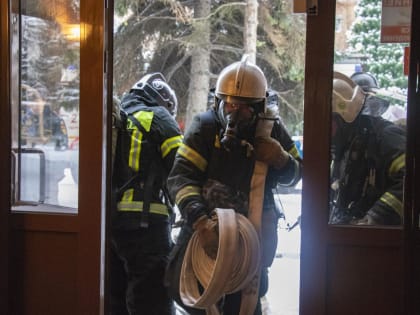 В пятницу вечером пожарные выезжали на птицефабрику Верхневолжская