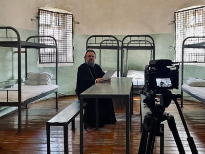 Митрополит Амвросий в камере СИЗО-2 г. Кашина прочитал письмо священномученика Григория (Лебедева) в рамках видеопроекта ПСТГУ «Слово новомучеников»