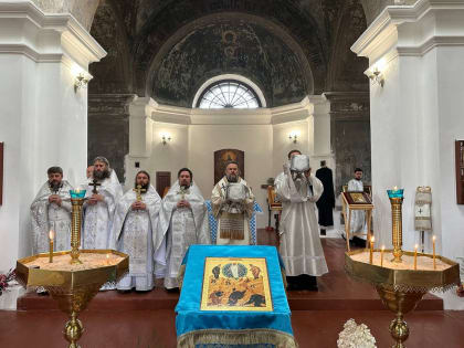 В церкви в деревне Родня прошло первое за 180 лет архиерейское богослужение