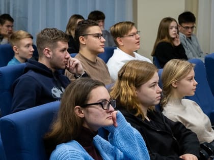 На Калининской АЭС состоялся «Атомный урок» в честь 120-летия Игоря Курчатова