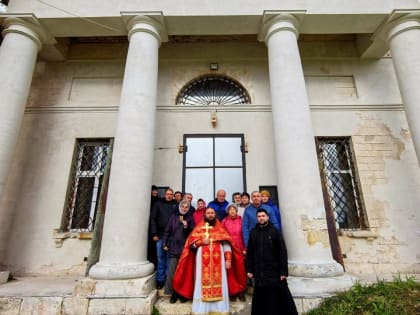 Память священномученика Николая Верещагина почтили на его родине в д. Глебово