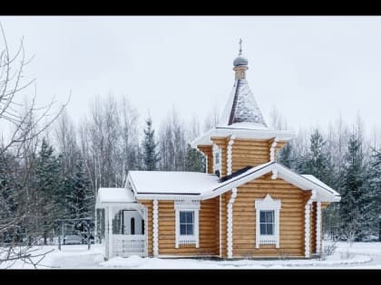 В деревне Упирвичи Торжокского района состоялось освящение новой деревянной церкви