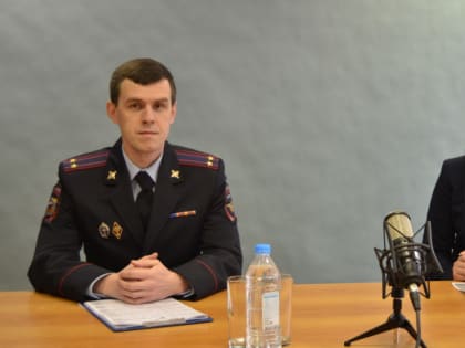 УМВД Тверской области в прямом эфире рассказали о схемах мошенничества