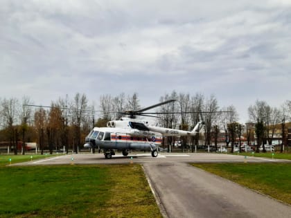 Двое тяжелобольных пациентов доставлены в областную клиническую больницу