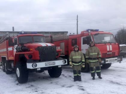 Сотрудники пожарной части ИК-9 УФСИН  потушили пожар в деревне Новосёлки