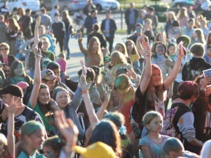 Молодёжь Тверской области может бесплатно записаться на курс обучения языкам программирования