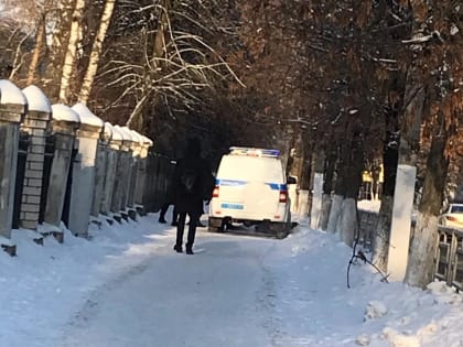 На улице в Заволжском районе Твери обнаружили тело мужчины