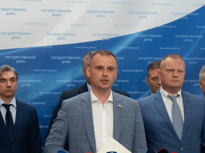 ЛДПР предлагает аннулировать права мигрантов за нарушения ПДД