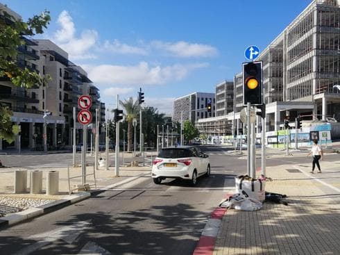 איך עובד החיישן ברמזור – ולמה הוא מתעלם מהאופנוע שלך?