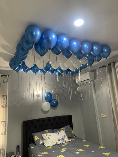 Surprise room decoration and gifts sourcing 