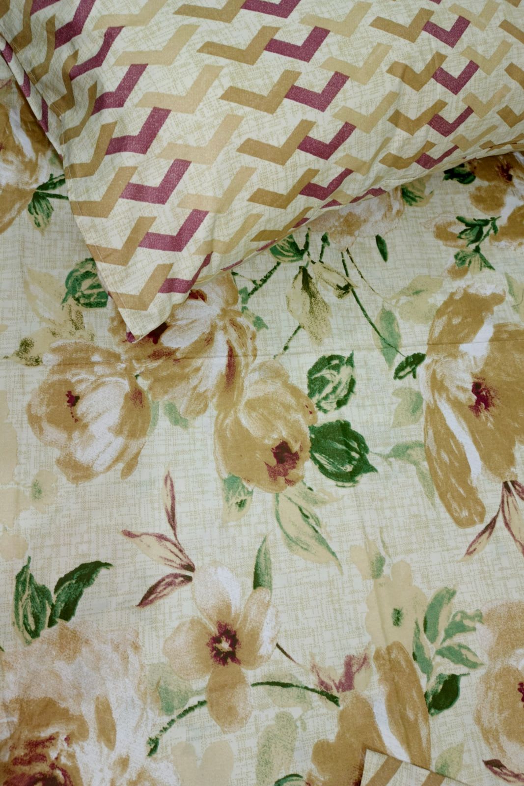 Golden Orchid Printed Bedsheet | Cotton | king 2
