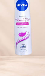 نيفيا Natural Glow — بخاخ مزيل عرق — تفاصيل الملصق الأصلي
